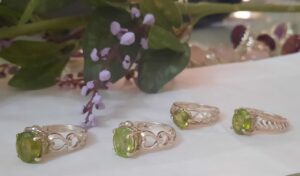 انگشتر سنگ زبرجد